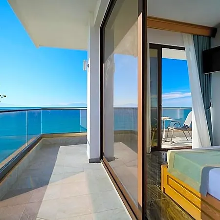 Evlogia Seafront And Anex By Greek Pride 4* Kallithea (Chalkidiki)