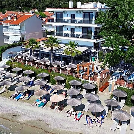 Evlogia Seafront And Anex By Greek Pride 4*