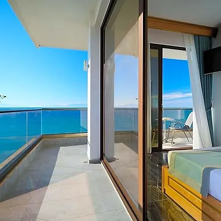 Evlogia Seafront And Anex By Greek Pride
